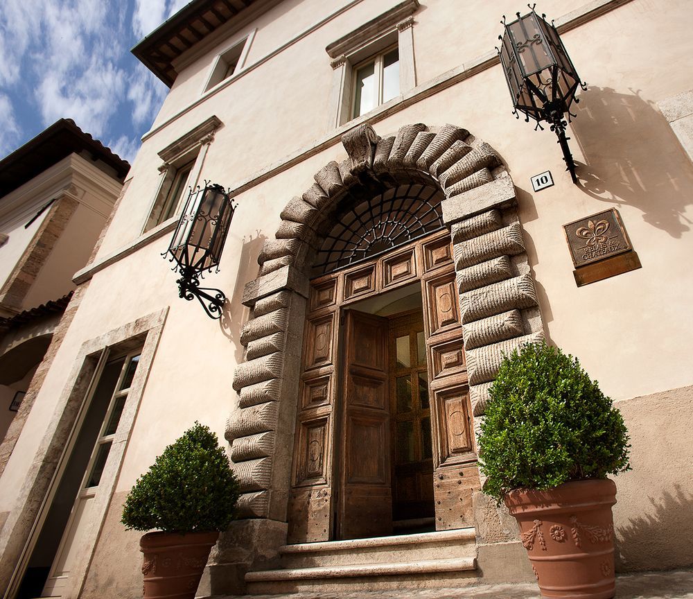 Relais & Chateaux Palazzo Seneca Hotel Norcia Exterior photo